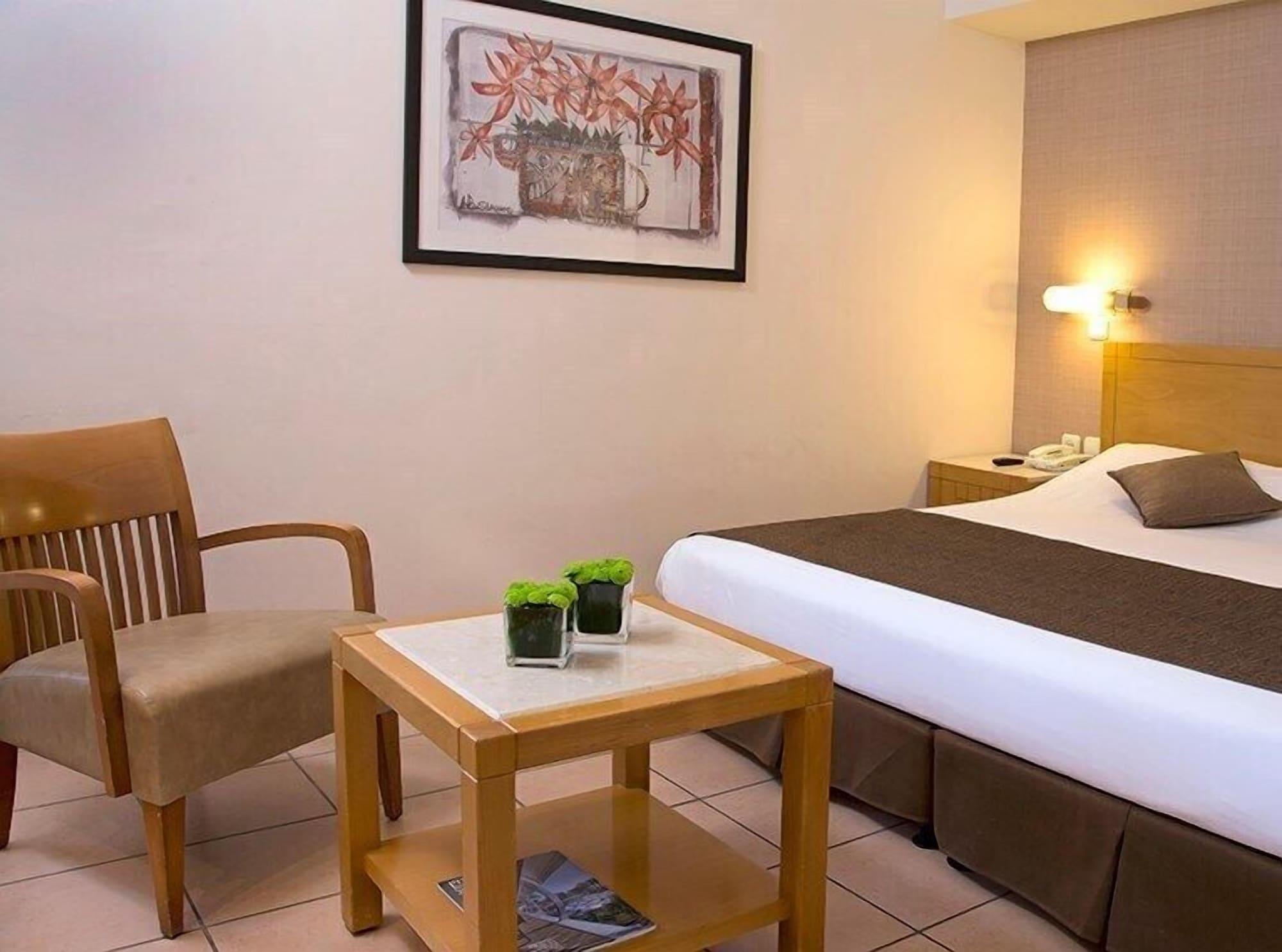 Отель Royal Garden By Isrotel Collection 5*